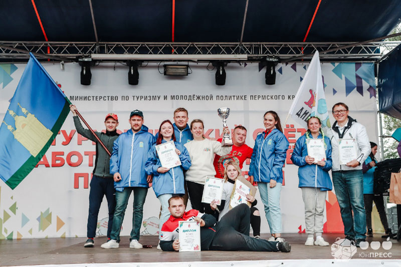 Команда туристов-дивсьинцев второй год становится призёром краевого фестиваля.