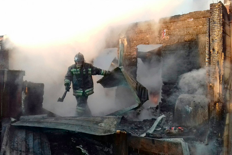 Сразу три пожара произошло в Добрянском округе 6 декабря