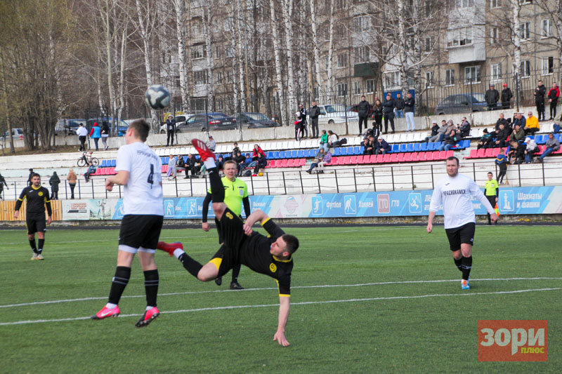 Добрянские футболисты уступили гостям из Краснокамска в домашнем матче