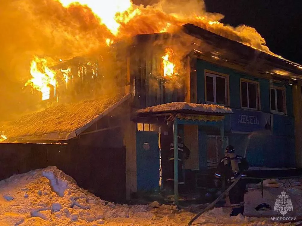 В Добрянке загорелась мечеть