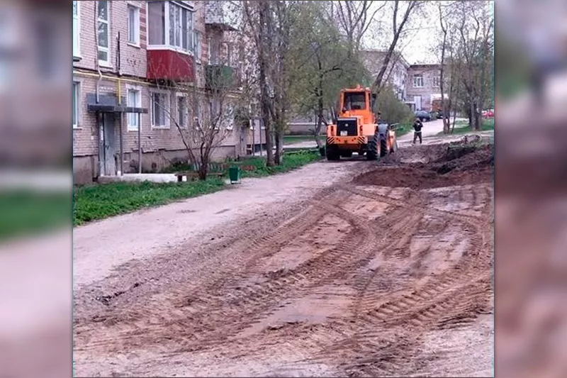 В Полазне обновляются дворы