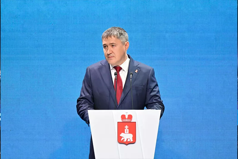Ставка на будущее. Губернатор Дмитрий Махонин выступил с ежегодным посланием