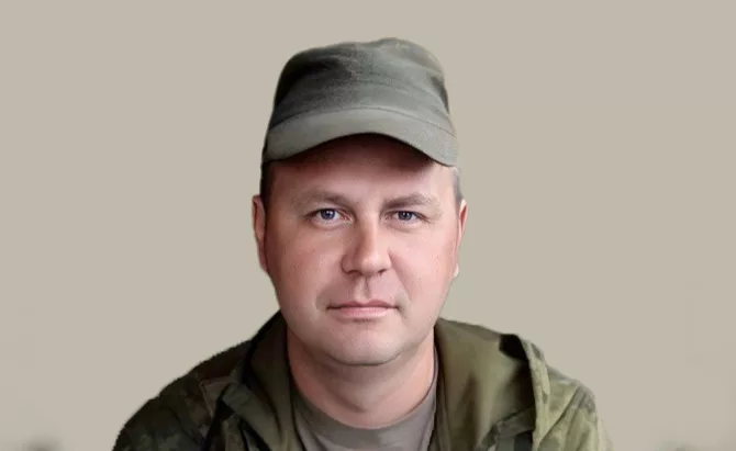 Простились с бойцами