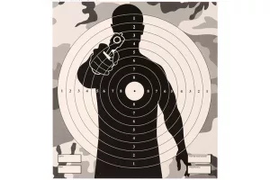 Выстрелила в одноклассника