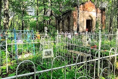 Спасти память предков