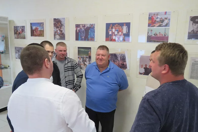 Наставник борцовского братства