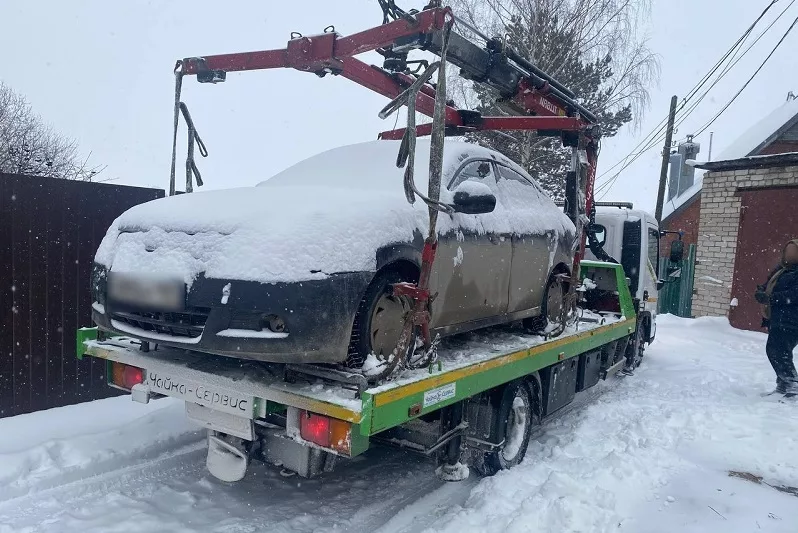 За долги лишилась иномарки