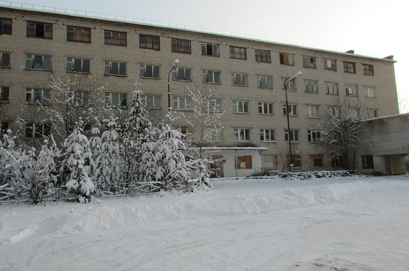 Продают бывшую школу