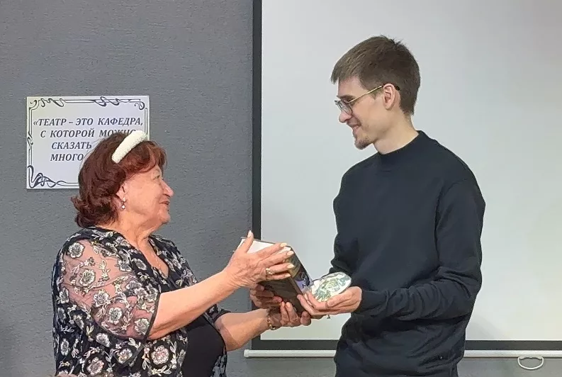 Вечер откровений во Дворце культуры