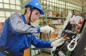 Соревновались электромонтёры