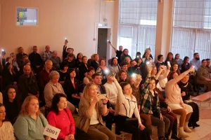 Встретились выпускники разных лет