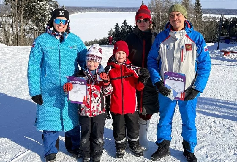 «Озорные повороты» маленьких горнолыжников