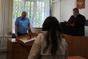 С ножом на отчима
