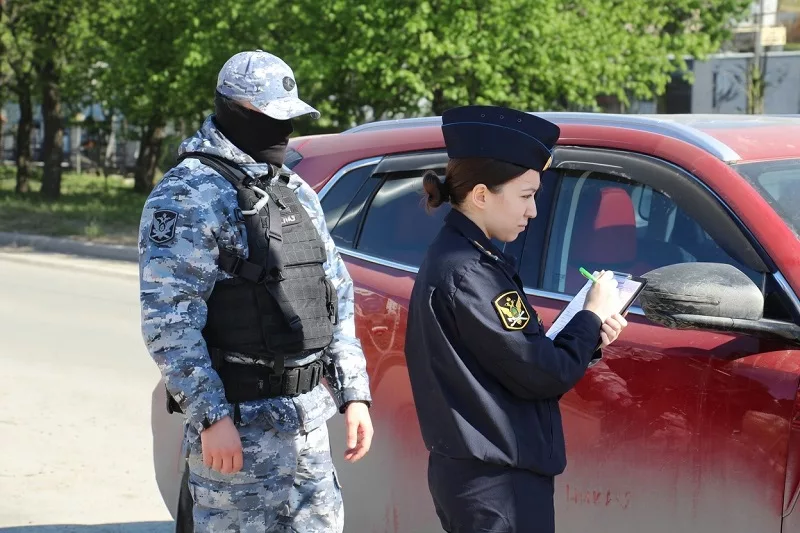 У должника арестовали автомобиль